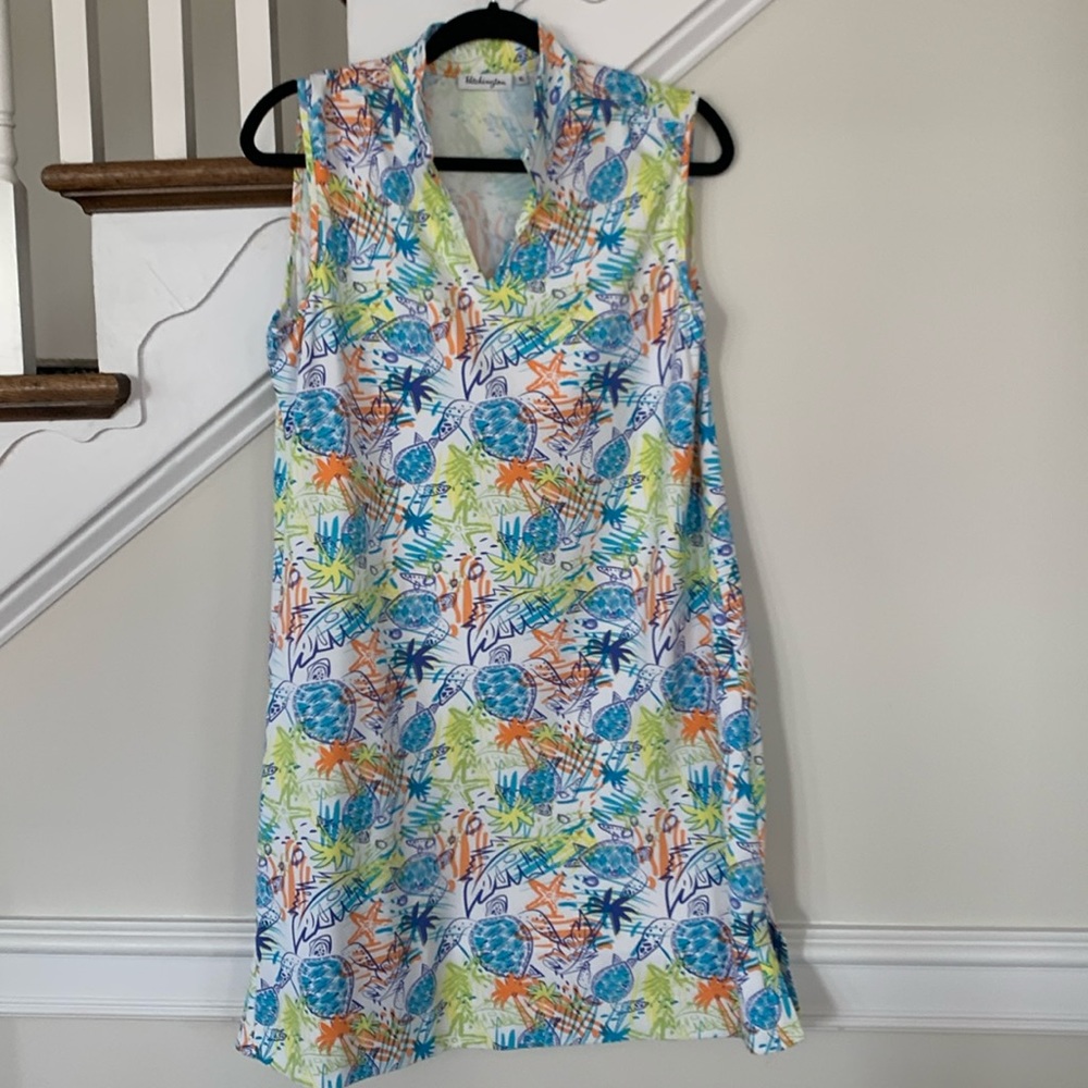 Never worn, sleeveless knee-length casual summer dress.